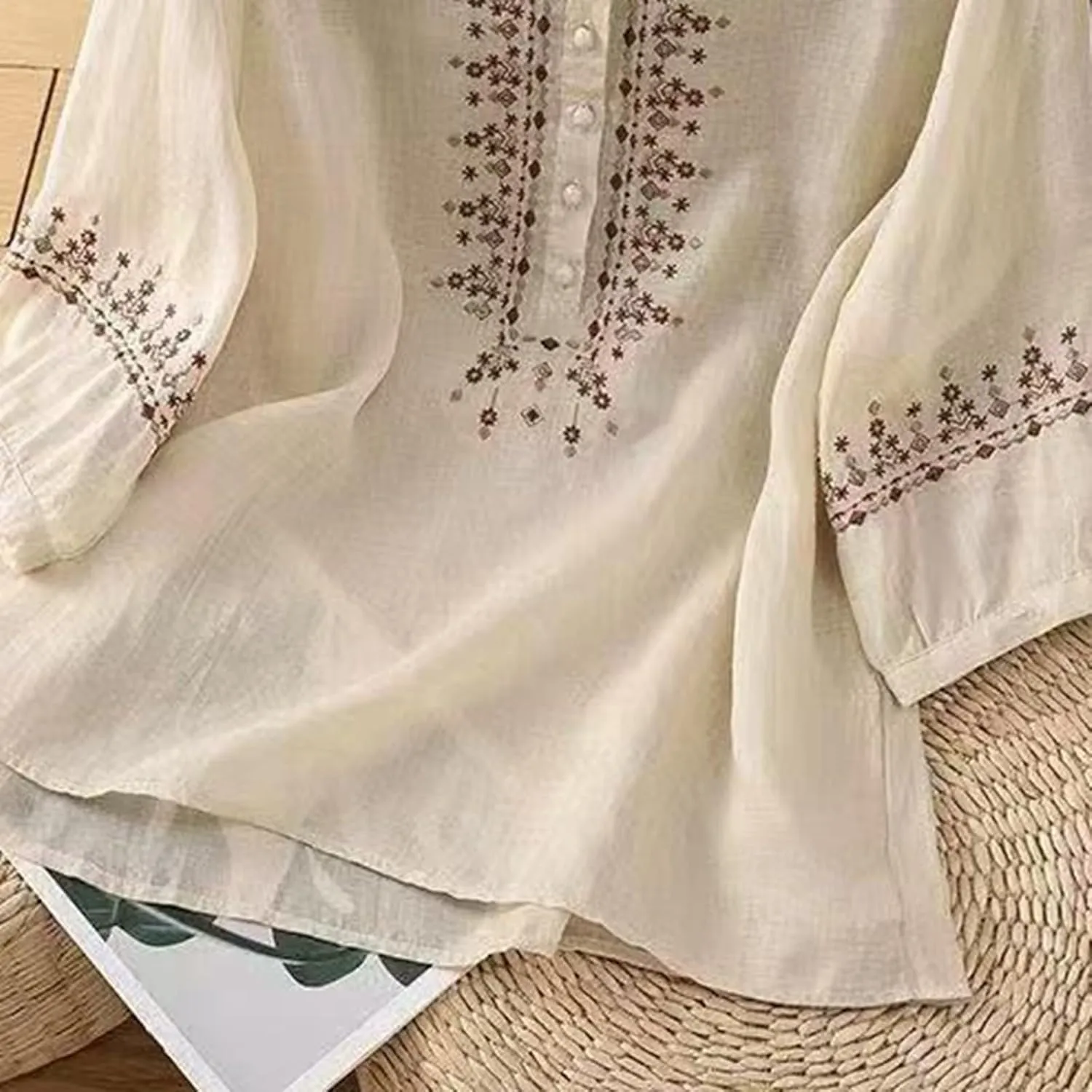 Cotton Linen Shirt for Women Short Sleeve Crew Neck Buttons Casual Boho Tops Summer Loose Fashion Embroidered Blouse