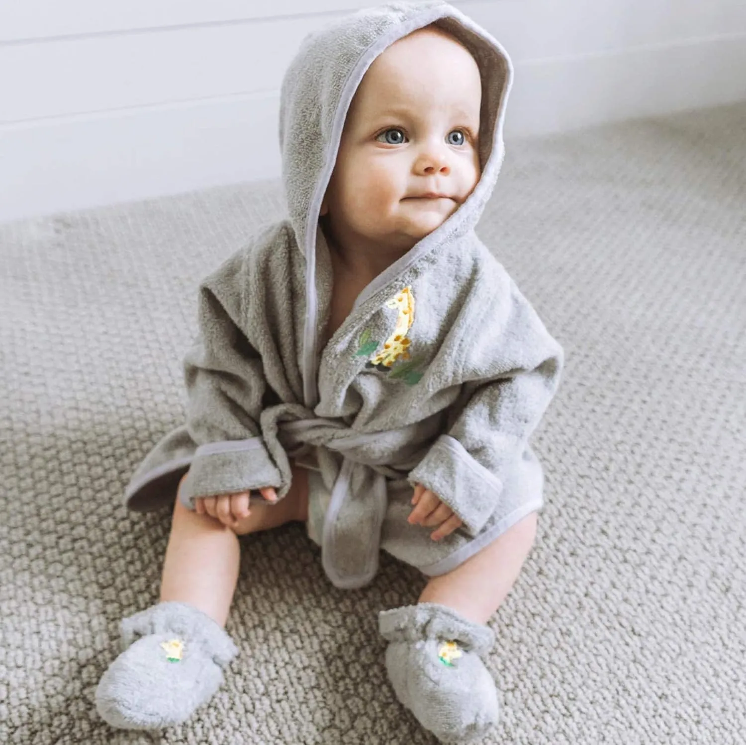 Spasilk 100% Cotton Hooded Terry Bathrobe with Booties Baby One Size Gifts — Shower